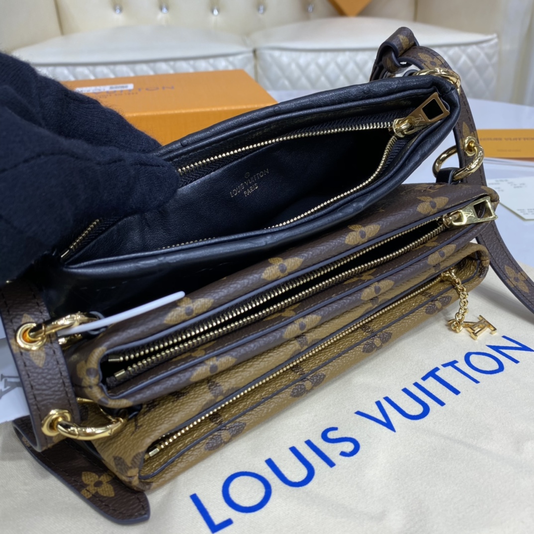 Louis Vuitton LV3 POUCH Tote Handbag M45412